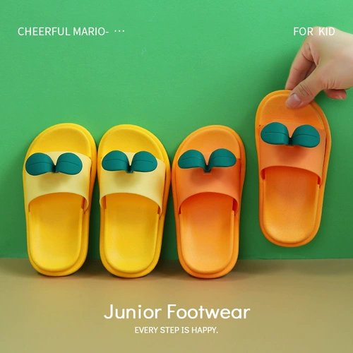 Детские нескользящие слайдеры, летние мультяшные милые тапочки подходит для мужчин и женщин, мягкая подошва