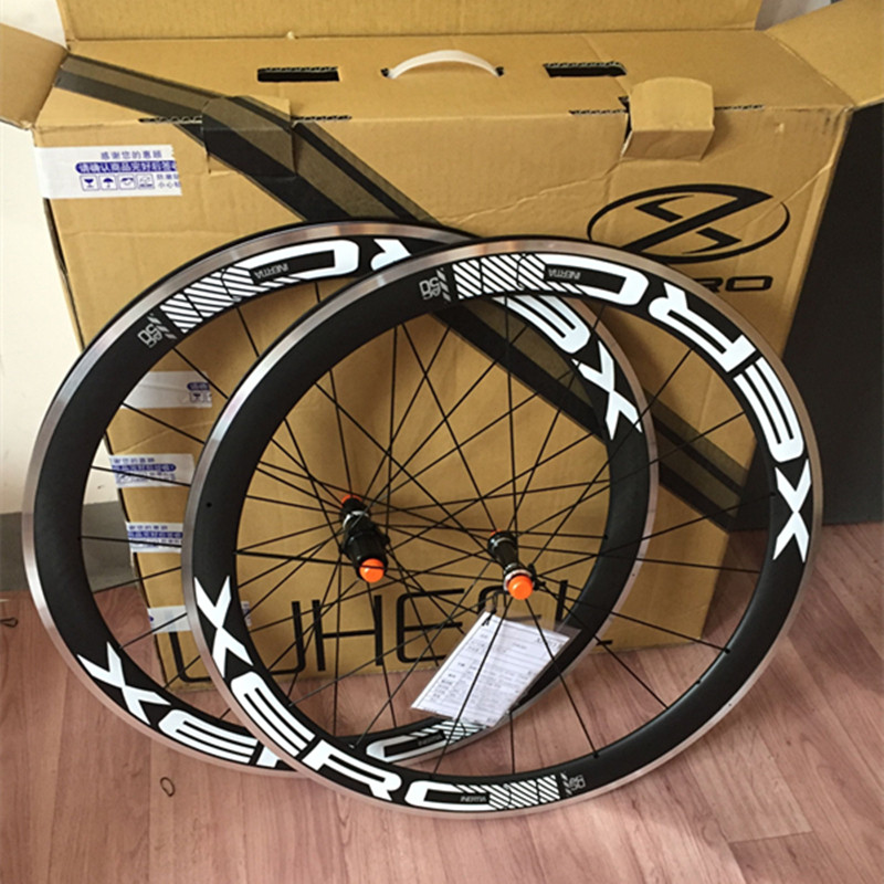 Taiwan's new XERO Xinyuan Hongfeng soul AC50 road car racing carbon fiber 700C racing wheel set aluminum side