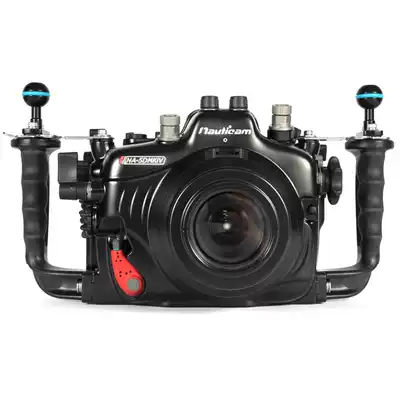 Nauticam Canon underwater photography Canon5DIV 5D4 5D3 5DS 5DSR camera diving waterproof case