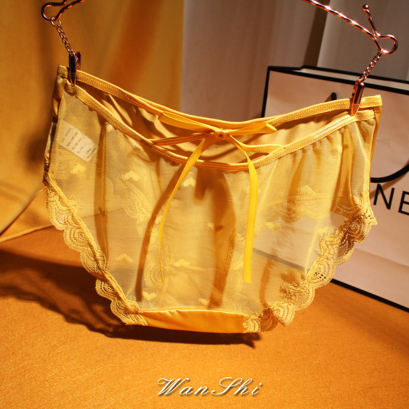 Post-cross-United States and America Sexy lace Underpants Women's tennis Veil Temptation Transparency of Triangle Pants