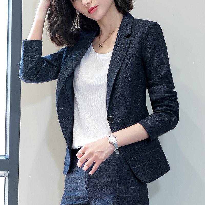 Plaid suit jacket female Korean version 2022 spring and autumn new short professional decoration body suit two-piece suit