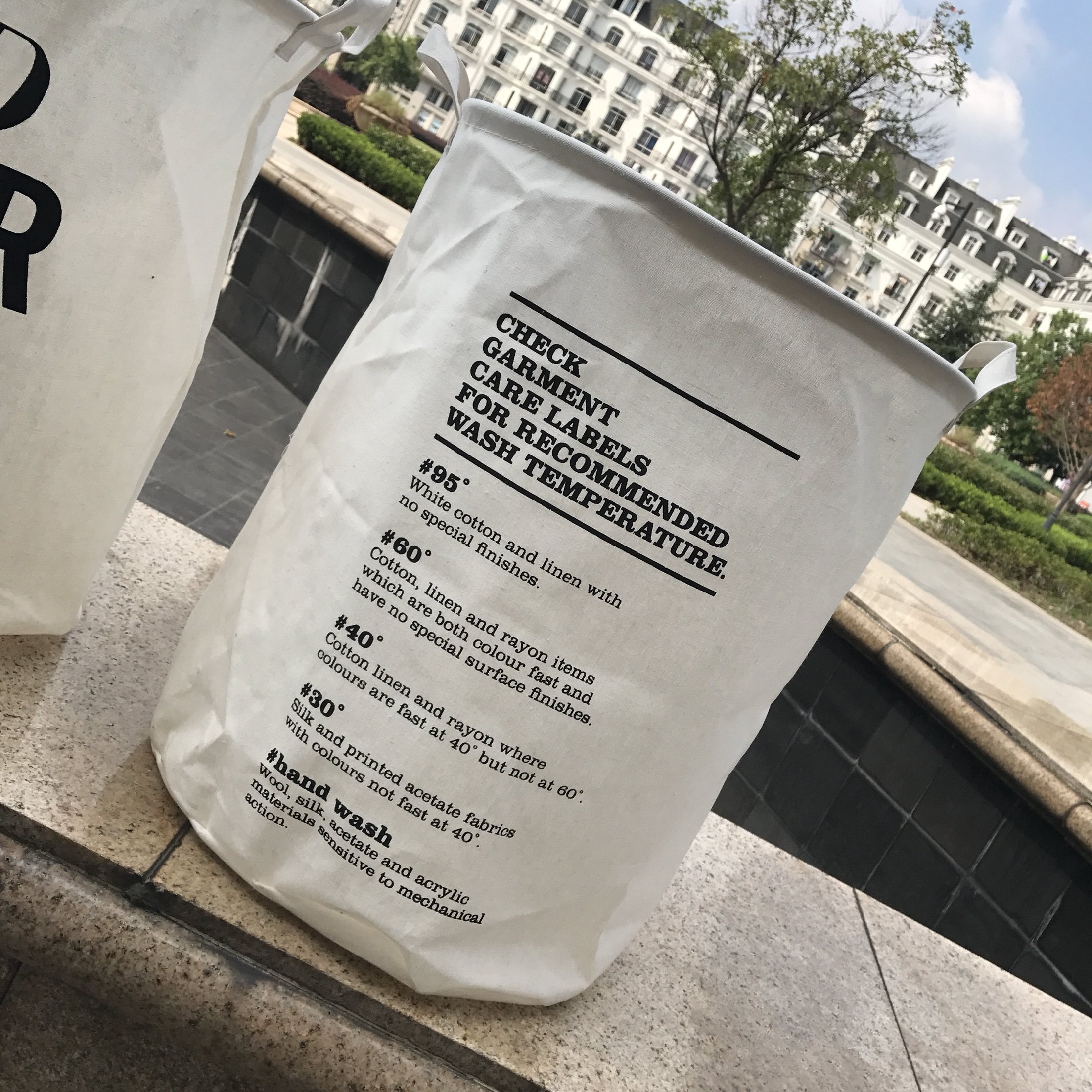 Prefer storage-type home new letter oversized storage basket storage tube dirty clothes basket