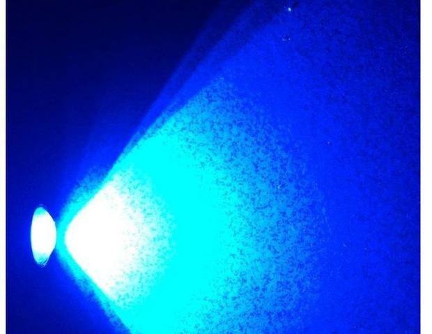 WISP thế hệ thứ hai ba thế hệ xe tay ga đèn phanh xe điện mắt đại bàng phản công đèn xe máy led khung gầm đèn led h4 xe máy