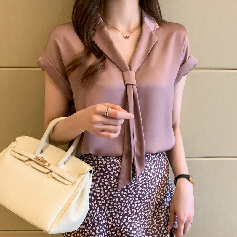 2022 Summer Short Sleeve Foreign Pie sweaters Shirt Shirt woman V Pilot with inside lap shirt OL Design Sensation Niche Shirt