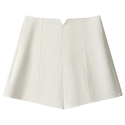 Белый пиджак классического кроя, шорты, тонкие эластичные штаны, высокая талия, в обтяжку, А-силуэт