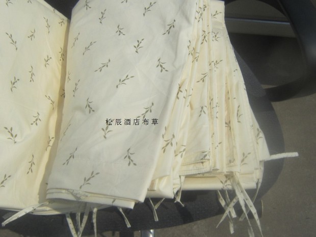 Bông cotton polyester bông khách sạn khách sạn lúa mì gai lúa mì hoa trắng gối vàng nhà máy giường gối cao su non cho trẻ sơ sinh