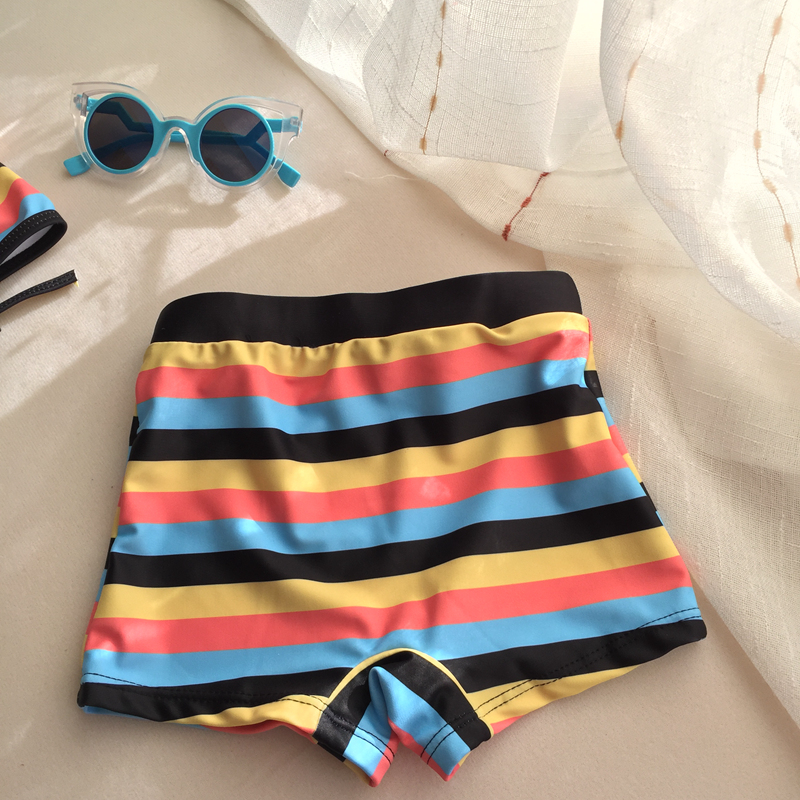 Trẻ em hoạt hình quần bơi bé trai và bé gái gấu quần bơi mũ boyshort trẻ em nhỏ phù hợp với đồ bơi - Bộ đồ bơi của Kid đồ bơi cho bé gái