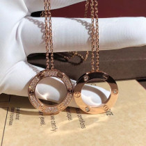 18K gold rose gold large round cake full diamond necklace LOVE gold three diamonds large round ring clavicle chain pendant