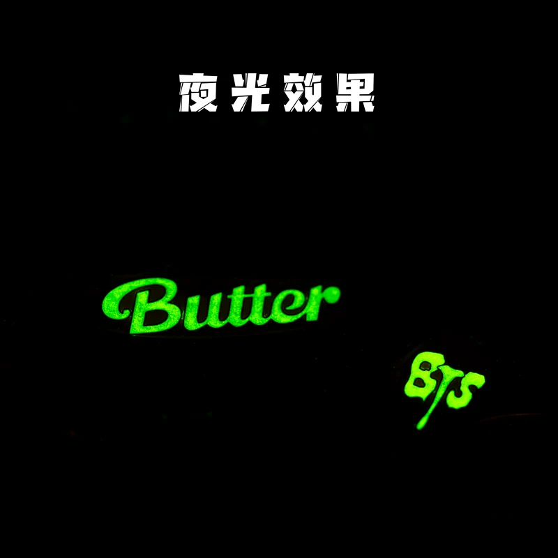 BTS Bulletproof Youth Group Butter metal badge and the same album of the same album should help small card hand -sized poster gifts