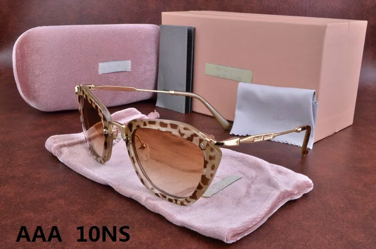 Женские солнцезащитные очки cateye