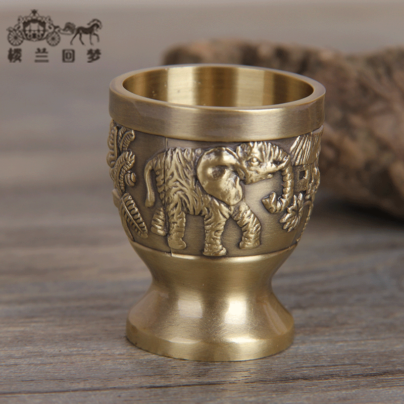White wine glass a cup of vintage bronze wine glass goblet white wine glass embossed carved spirit wine glass creative small wine cup