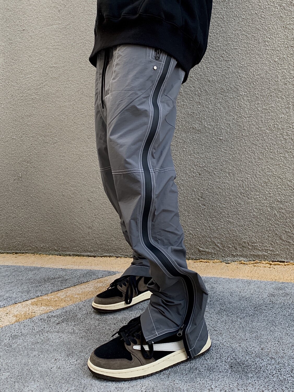 4UYES side zipper slits pressure glue three-dimensional cut high Street niche stitching men's hip-hop trend sports pants