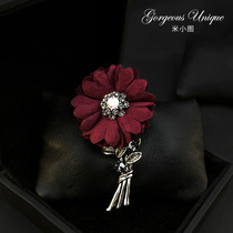 High-grade super fiber fabric flower brooch retro temperament corsage men and women pin accessories 380