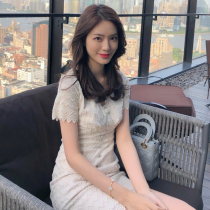 sandro tonali small fragrant wind V-neck dress French socialite temperament thin lace short sleeve white skirt