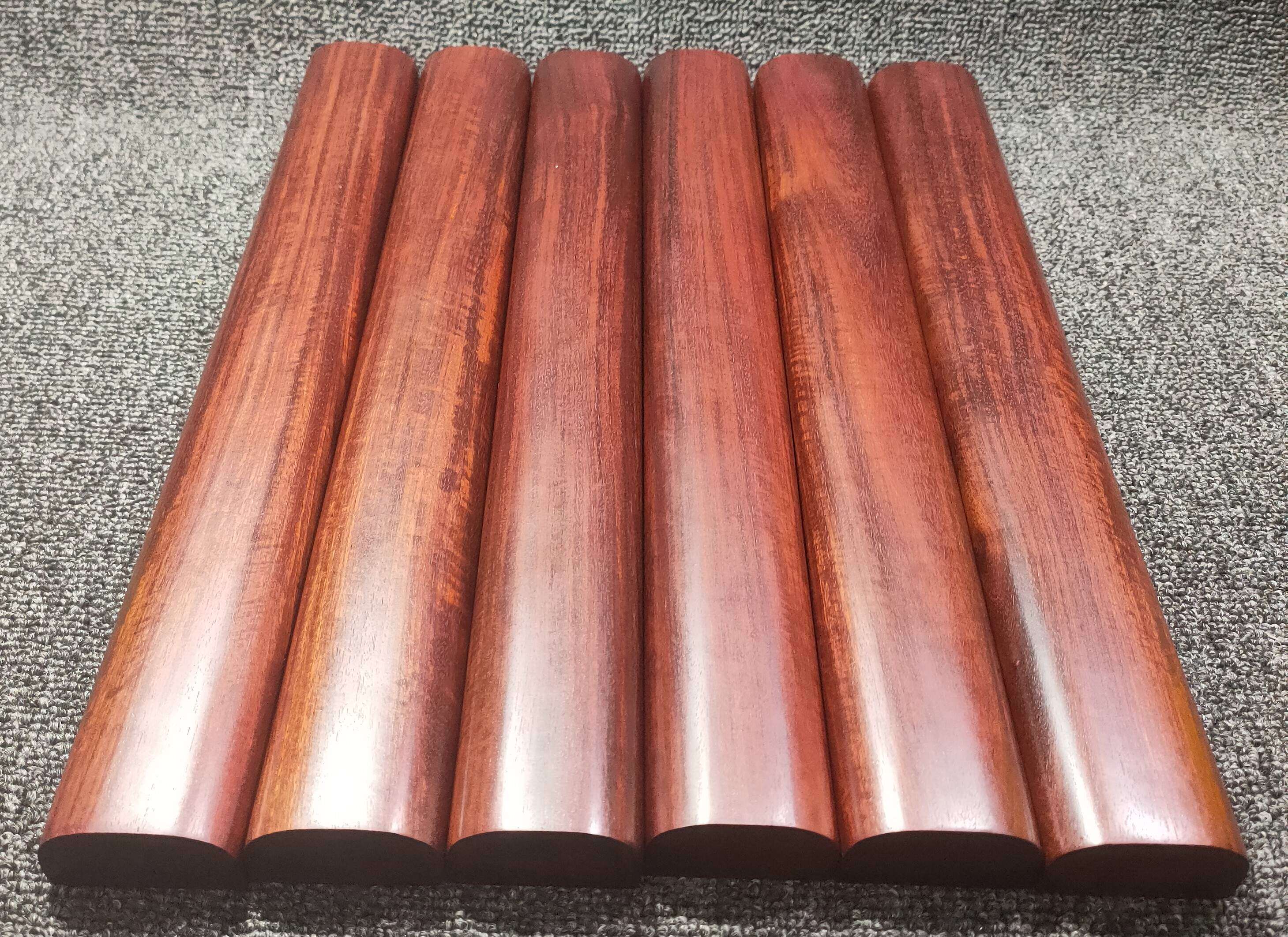 Soliwo ruler blood sandal paper presses Chinese wind red wood calligraphy pressed book paper a pair of gift box 30cm collection