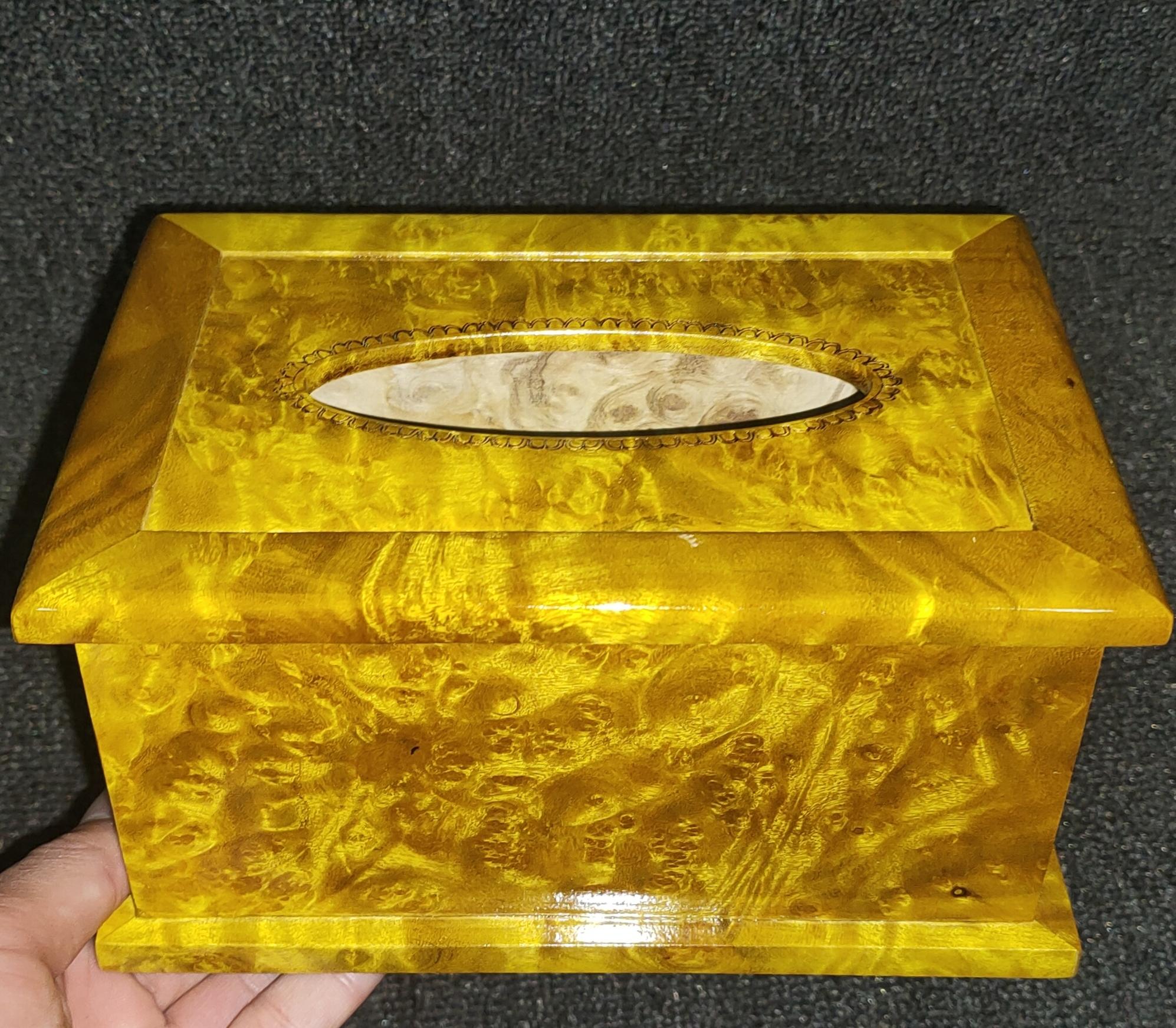 Solid wood drawing box Golden wire Nanwood Gold camphor towel box Household living room Creative napkin box