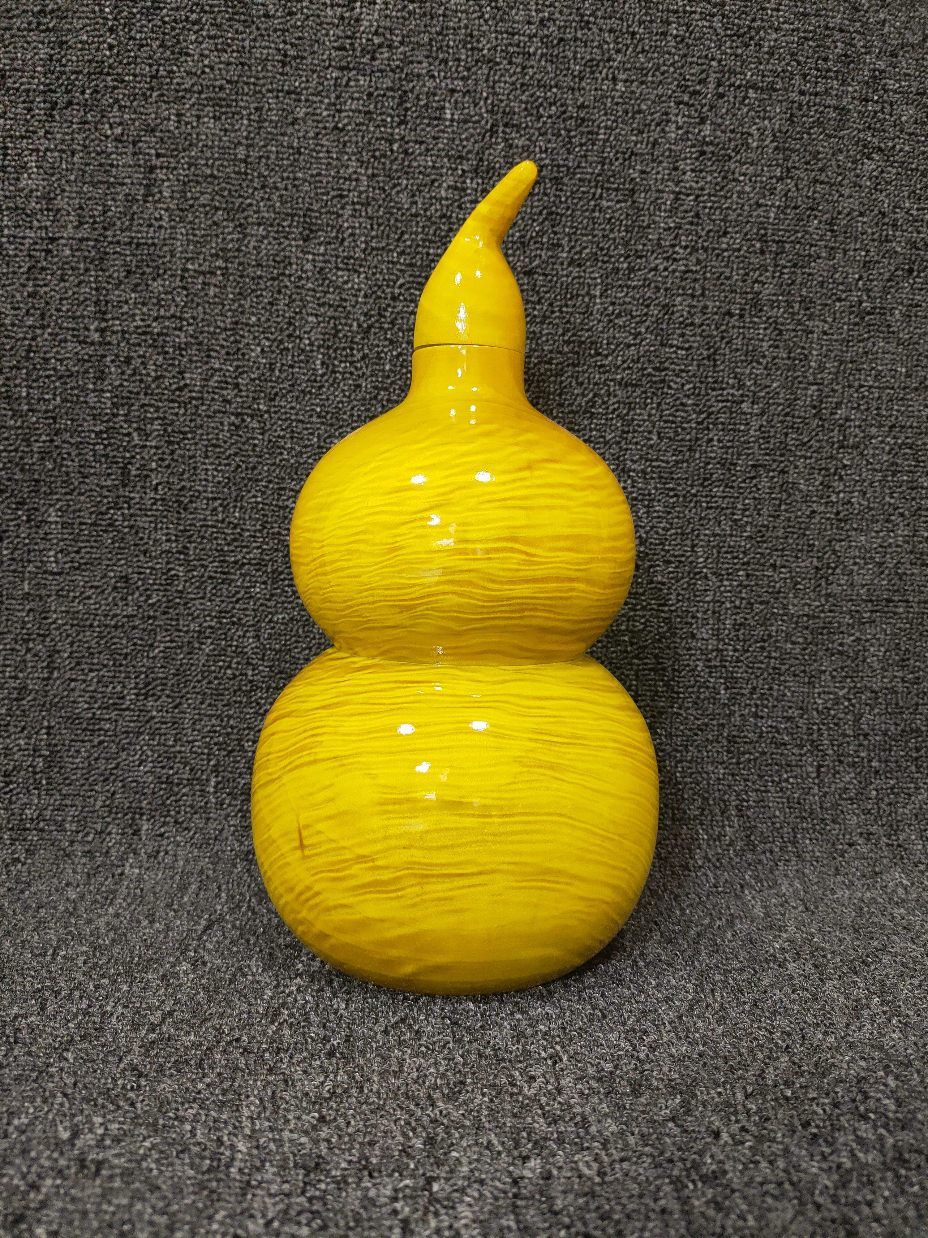 Gold camphor hoist large leaves of wood tree treasure Guang An Xuan shuttle display household decoration crafts