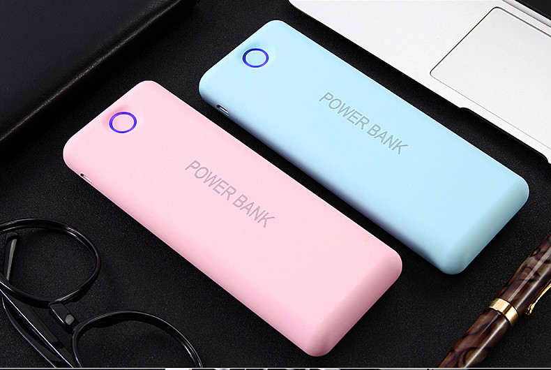 Dung lượng lớn sạc di động kho báu điện thoại di động 10000 mAh loại phổ dụng