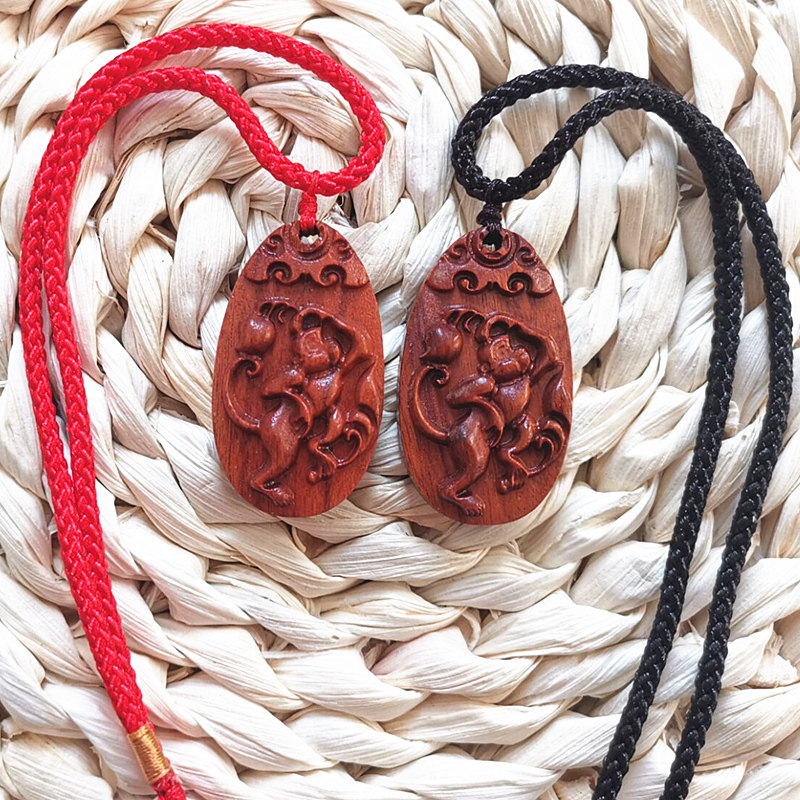 Peach Wood Monkey Necklace Pendant Key Buckle Carry-on Pendant Wood Carving Zodiac Zodiac Zodiac