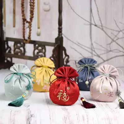 Retro small purse sachet sachet sachet fabric embroidery can be carried with you or in the trailer festival cultural creative gifts