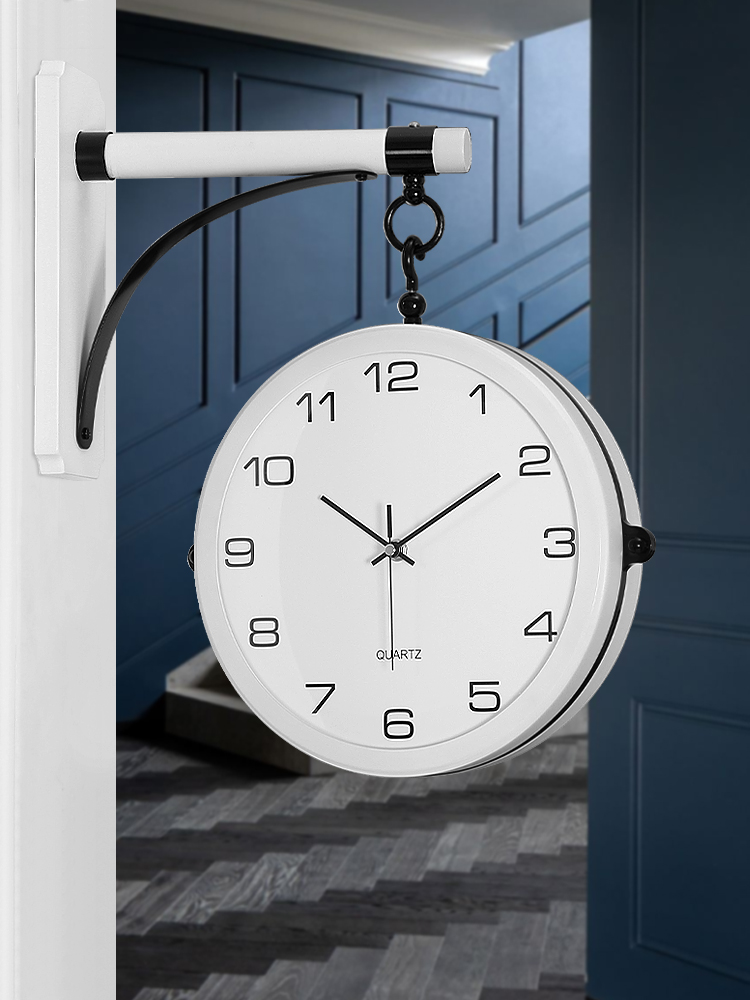 Light luxury double-sided wall clock Modern simple living room mute two-sided watch European household fashion Quartz clock Creative clock