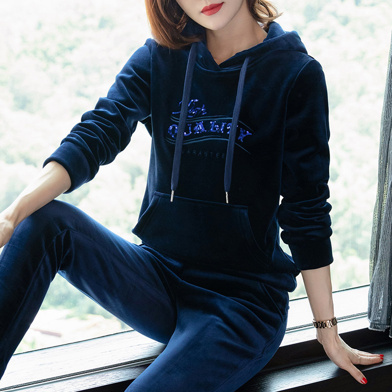 Thick gold velvet suit women's winter 2022 new fashion trend hooded casual sports fleece sweater two-piece set
