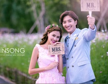 New Photography Props Shadow Building Photo Hand-holding Board Exterior View Real View Photography Board Exterior View Hand Grab Pair Board