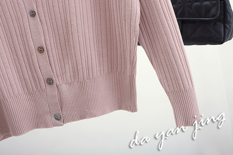Áo len lụa cổ chữ V nữ mùa hè cardigan mỏng ulzzang chống nắng quần áo dài tay học sinh hoang dã điều hòa áo khoác áo thủy triều áo cardigan nữ