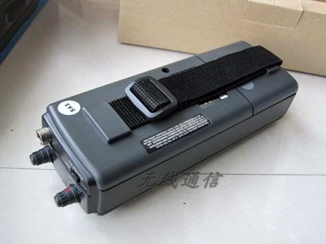 Collectible Brand New American Thor 40-Channel 10m Band Shortwave Walkie-Talkie Handheld Cb Radio Trc-225