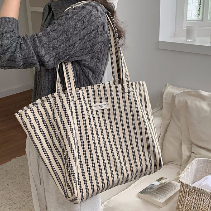 Huridom 2024 New Striped Canvas Tote Bag for Women, Large Capacity, Suitable for Class and Commuting, Casual Style Shoulder Bag
