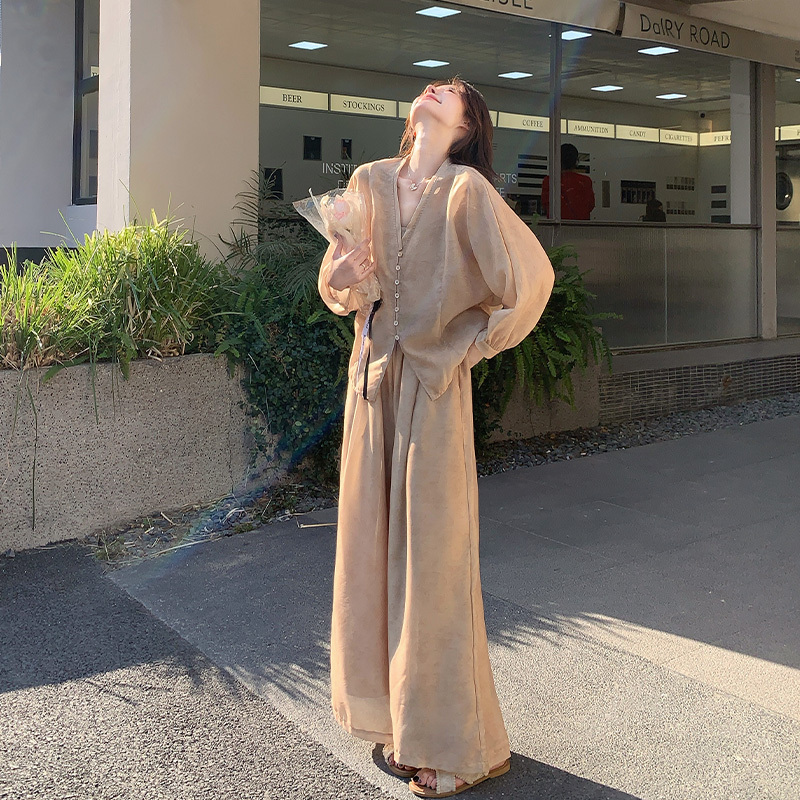 New Chinese Style National Style Sun Protection Suit for Women, Summer 2026 New Model, Zen-Inspired Cool Feeling V-Neck Shirt, Wide-Leg Pants Three-Piece Set