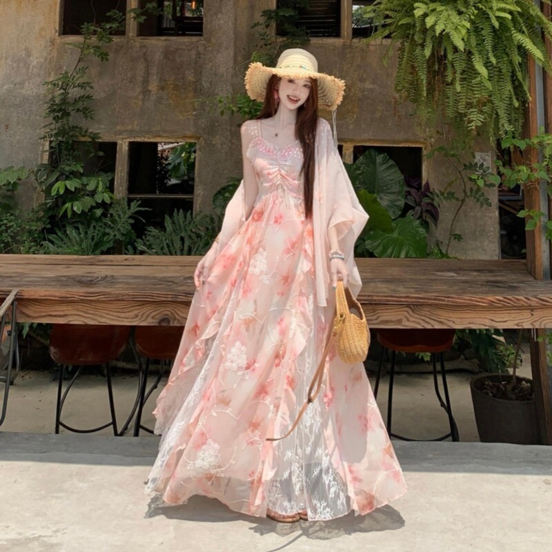 Plus-Size Gentle Pink Suspender Dress + Sheer Cardigan Set, Summer Beach Vacation Travel Dress Two-Piece Set Plus-Size Gentle Pink Suspender Dress + Sheer Cardigan Set, Summer Beach Vacation Travel Dress Two-Piece Set