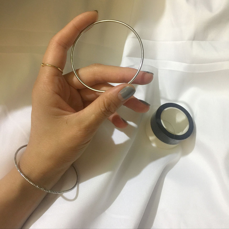 Châu Âu và Hoa Kỳ thiết kế tối giản thời trang hipster cá tính vòng tay nhiều lớp vòng đeo tay nữ nhiều vòng gợi cảm phụ kiện vòng tay đơn giản - Vòng đeo tay Cuff các mẫu vòng đeo tay bằng vàng 18k