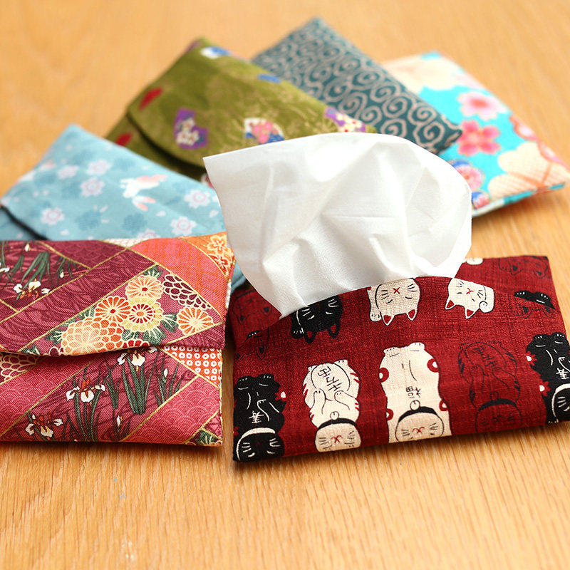 Three-piece wind napkin set Small bag Carry-on ladies paper towel set with paper flower rabbit