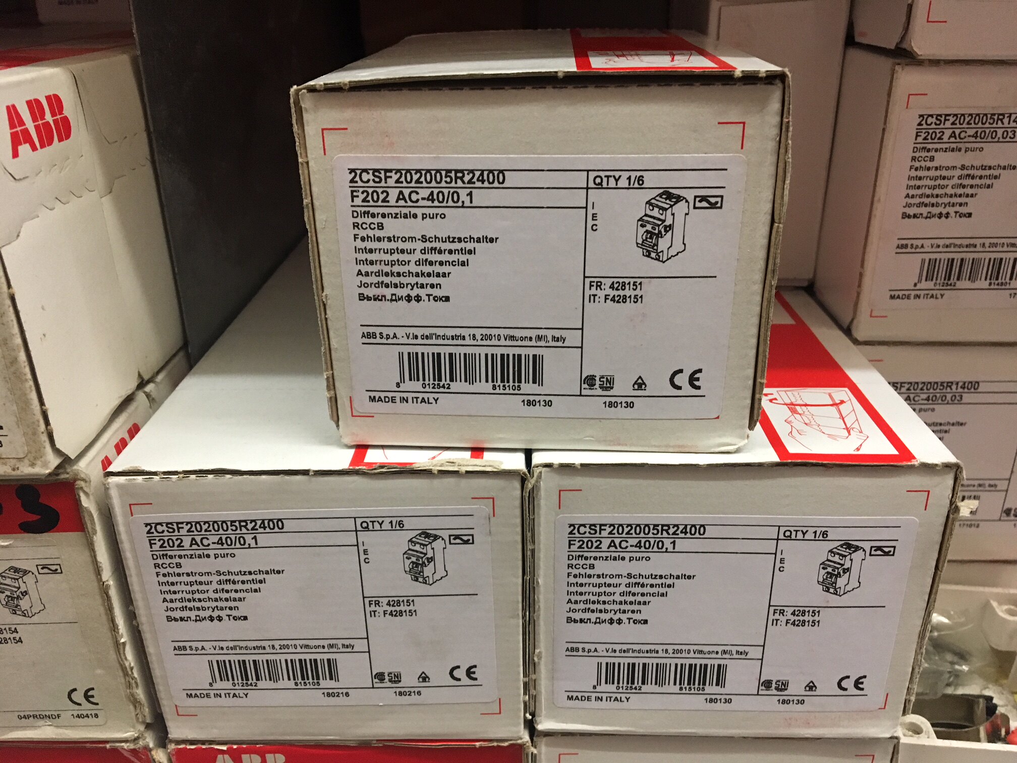 New original ABB electromagnetic leakage protector F202 AC-40 0 1 Production: Italy