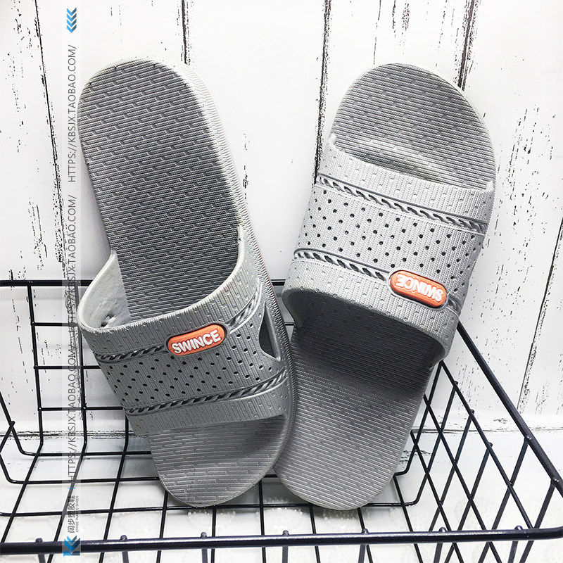 Men's cool slippers waterproof and deodorized household anti-slip slippers male tide outdoor plastic soft bottom lined with small holes clear goods