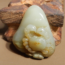 Shocking Dialect Hetian Jade Characteristics Xinjiang Old Ripe Jade Dragon River Seed Material Autumn Pear Skin Bafanglaicai Pendant X2