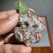 Exploding Dialect Hetian Jade Recommends Russian Red Skin Mountain Flowing Water Features Apple Green Jasper Taihu Stone Pendant S