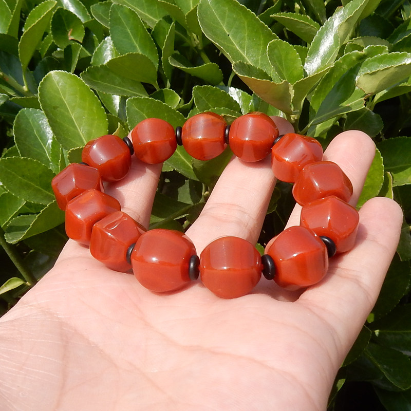 Dialect and Tian Jade Brand Ex-gratia only RMB80  South Red Manau Rhombus Hand Light String Cage Candied with Distinctive Hands L