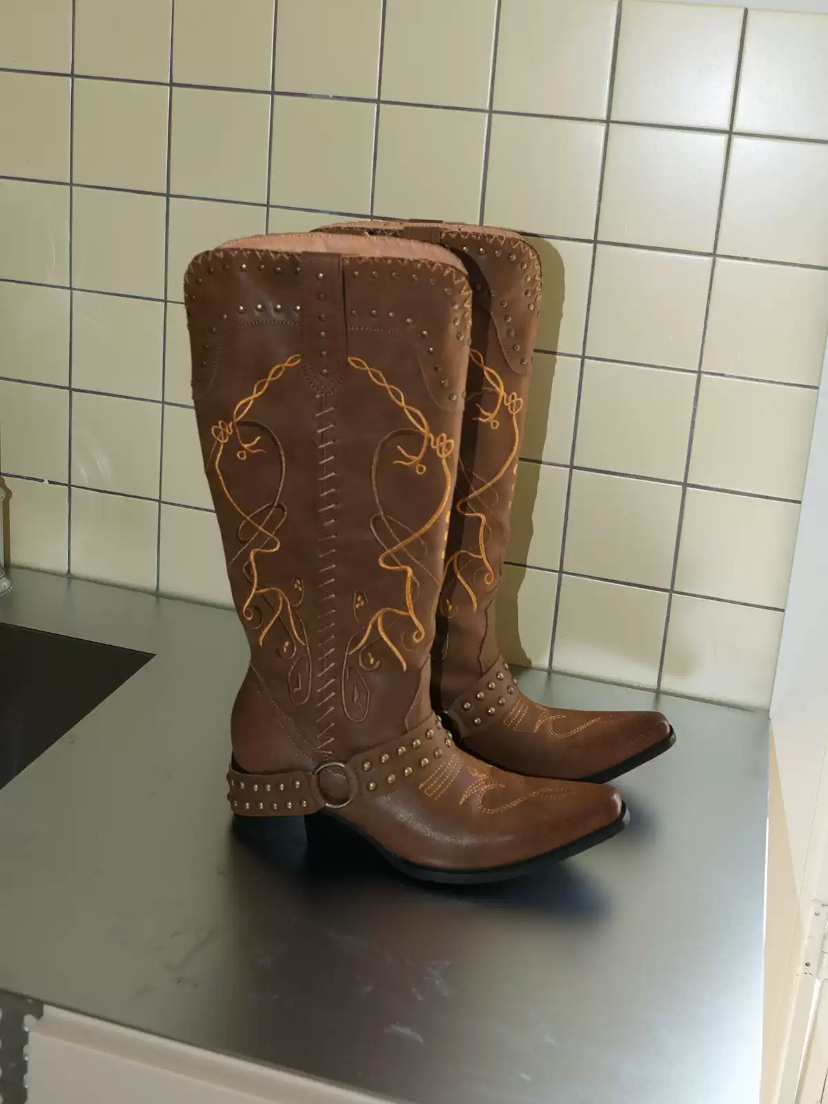 world.taobao.com: Mooreyu Atelier Original Designer Cow Suede