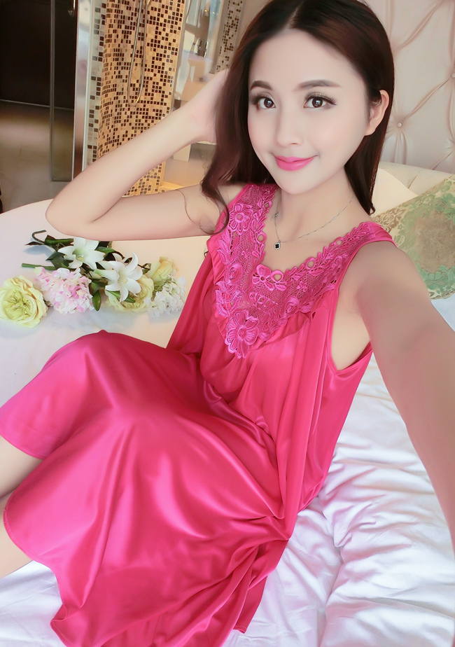 Siêu lớn kích thước nightdress nữ mùa hè 300 pound phụ nữ mang thai cộng với phân bón để tăng 230 lỏng kích thước lớn mang thai băng lụa dài đồ ngủ