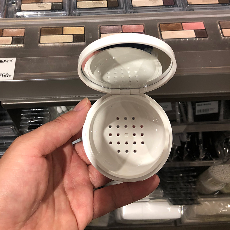 Spot Japanese muji unprinted honey powder box Box with mirror powder powder box