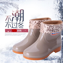 Autumn and winter fashion rain shoes women adult rain boots middle tube water shoes beef tendon women non-slip plus velvet short tube water boots rubber shoes