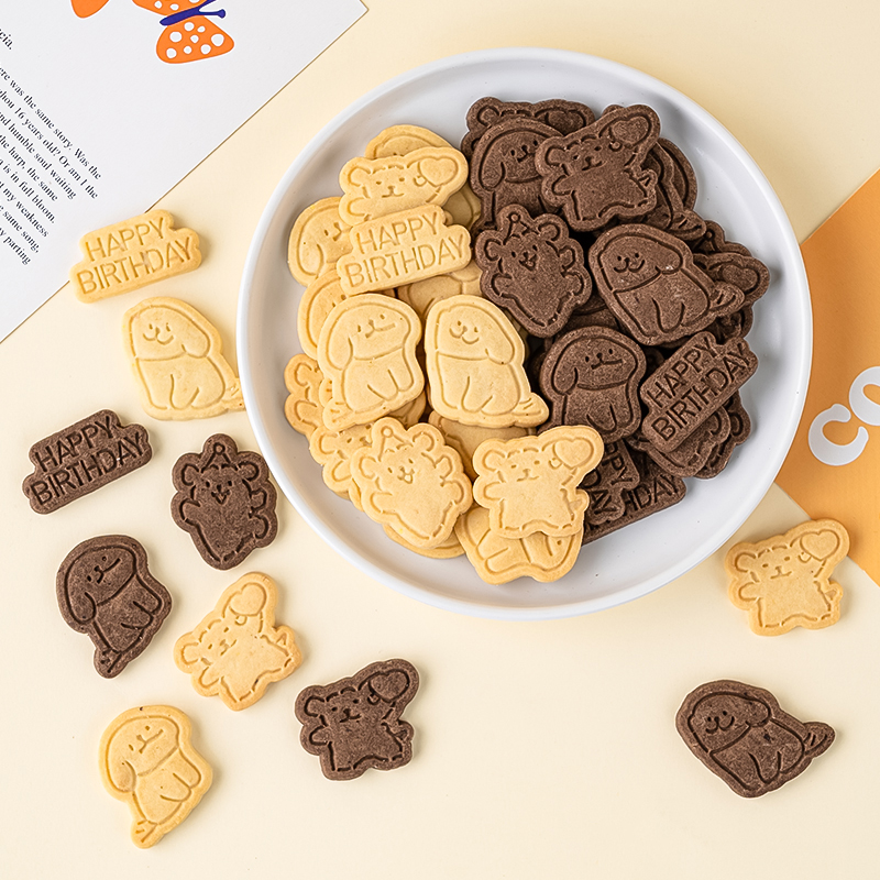 Internet celebrity line puppy biscuit cake decoration cup dessert cake decoration hot milk baby snacks for children