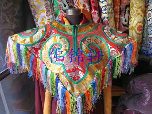 Buddha's clothes law clothes shawl with solemn Buddhist supplies Xu may direct sales of the manufacturer to make the size Ping An and pray for good fortune
