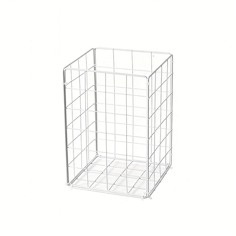 Minimalist Wrought Iron Wastebasket for Home Study, Hollow Iron Mesh Trash Can for Kitchen, Dry and Wet Separation, Small Space Trash Bin, Miscellaneous Basket Minimalist Wrought Iron Wastebasket for Home Study, Hollow Iron Mesh Trash Can for Kitchen, Dry and Wet Separation, Small Space Trash Bin, Miscellaneous Basket