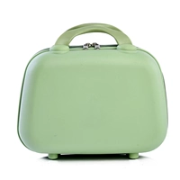 Зеленая модель трапециевидной формы с прозрачным лицом