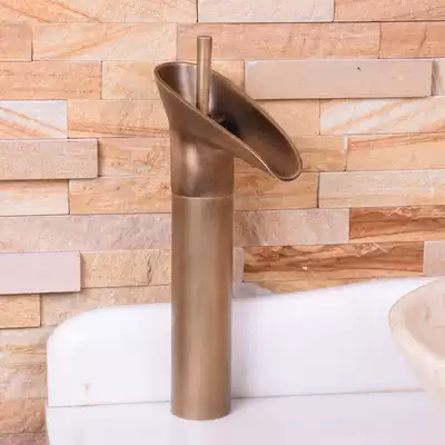 A hundred years of single copper hot and cold waterfall out of the faucet antique washbasin faucet wine cup faucet
