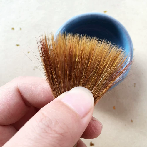 Biwi Wolf Brown Bamboo Royal Pin