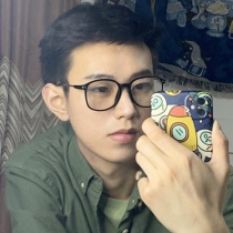 Small Red Booknet Red-shaped glasses Mens Black Box Anti-Blu-ray Radiation Placing Myopia Degree Vegan Light Mirror Female Tide